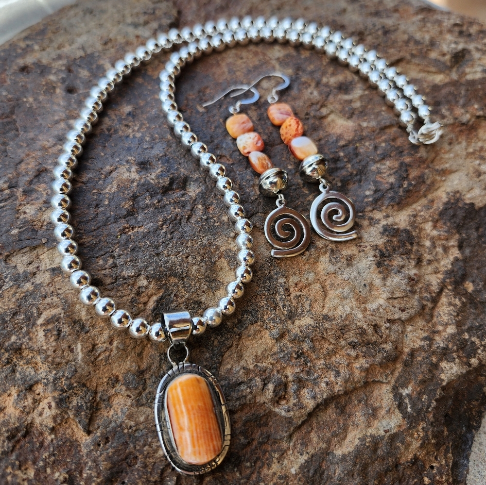 Sterling Silver Spiny Oyster Necklace SET